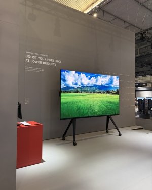 SharpNEC-at-ISE_2025_Meeting_Collaboration_LED.jpg